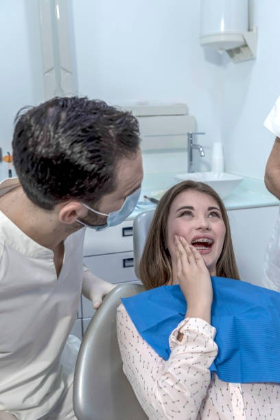 Best Weekend Emergency Dental Services in Emerd Mountain, AL